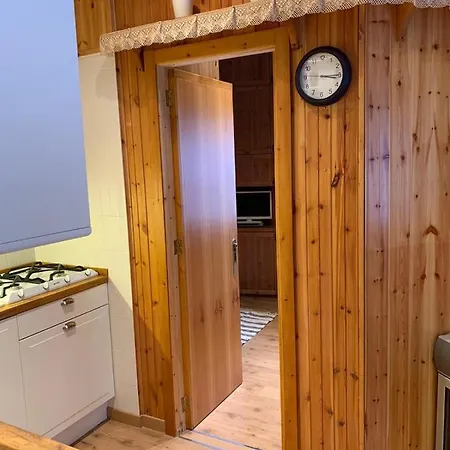 アパート Casa ロッカラーゾ